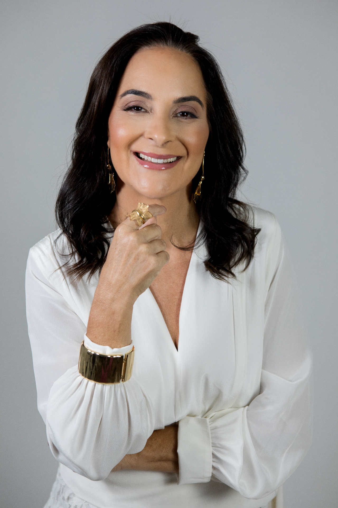 Dra. Mirela Ferrari, oftalmologista em Vitória / ES
